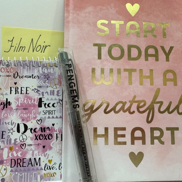 Pengems Limited Edition Set โ"Film Noir" w/ Journal + Pad - Picture 3 of 3